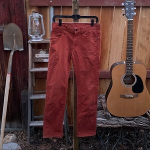 UNIQLO slim fit tapered pants 29W 34L.